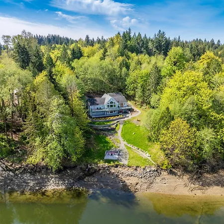 Shelton Waterfront, Fire Pit, Hot Tub, Game, Beach